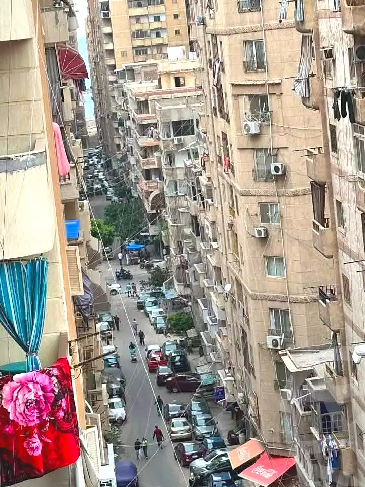https://aqarmap.com.eg/ar/listing/7237329-for-sale-alexandria-sydy-bshr-sydy-bshr-bhry-amr-el-nogomy-st