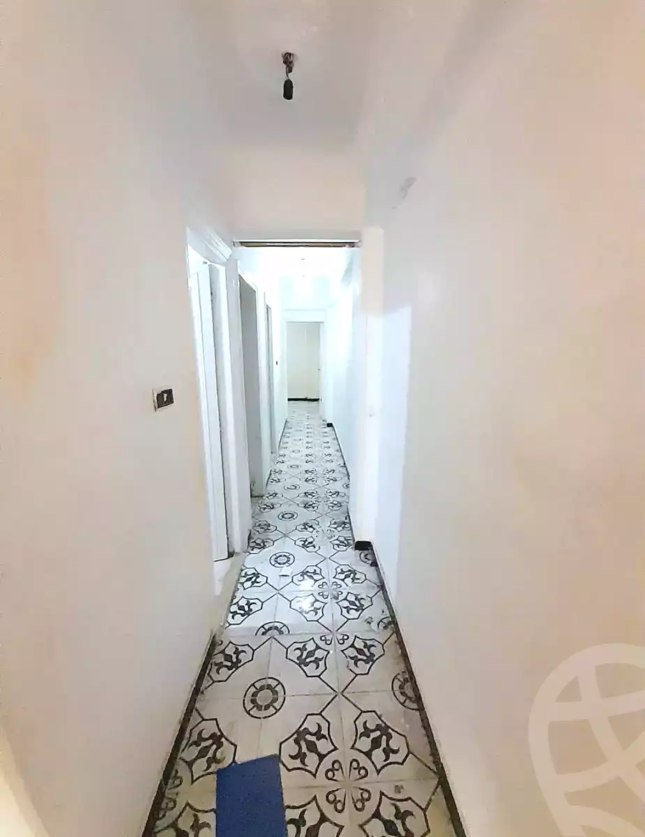 https://aqarmap.com.eg/ar/listing/7237359-for-sale-alexandria-shds