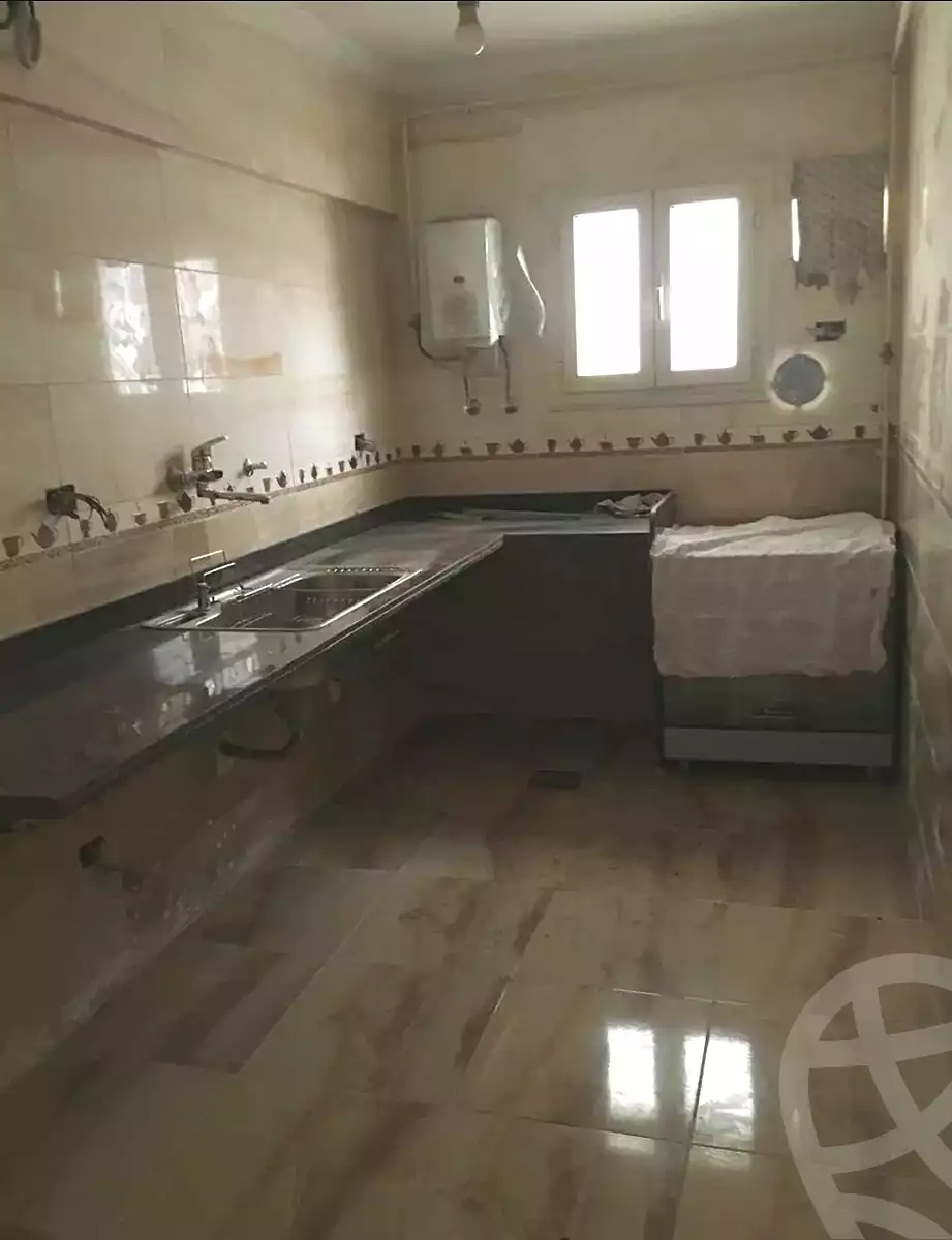 https://aqarmap.com.eg/en/listing/7237396-for-sale-alexandria-moharram-bey