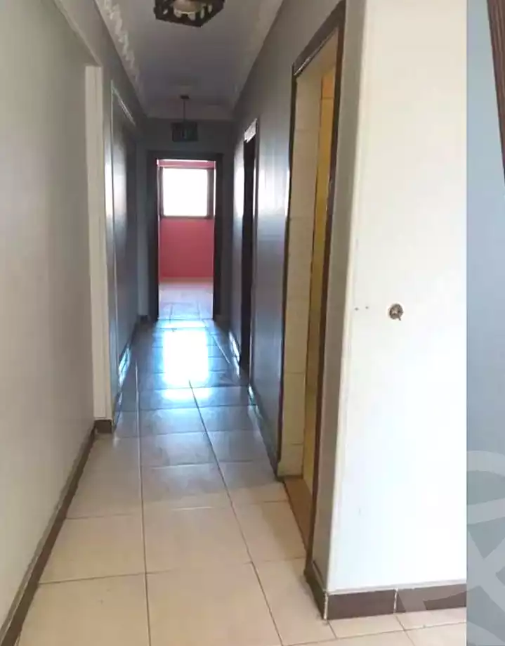 https://aqarmap.com.eg/ar/listing/7237462-for-rent-alexandria-ganaklis