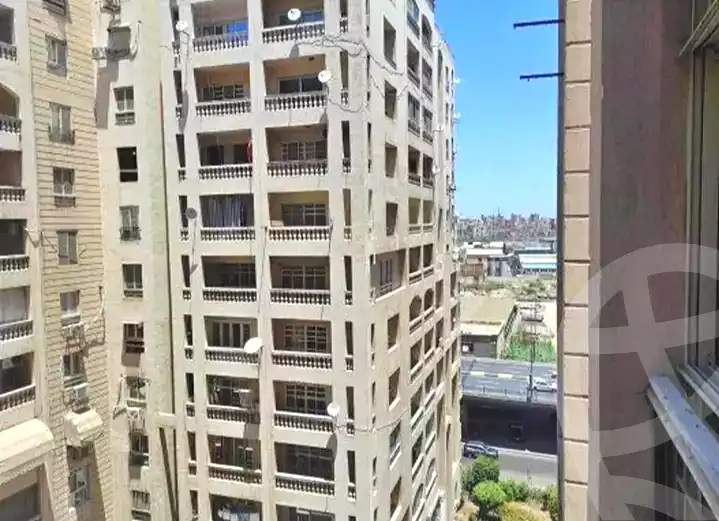 https://aqarmap.com.eg/ar/listing/7237468-for-rent-alexandria-moharram-bey