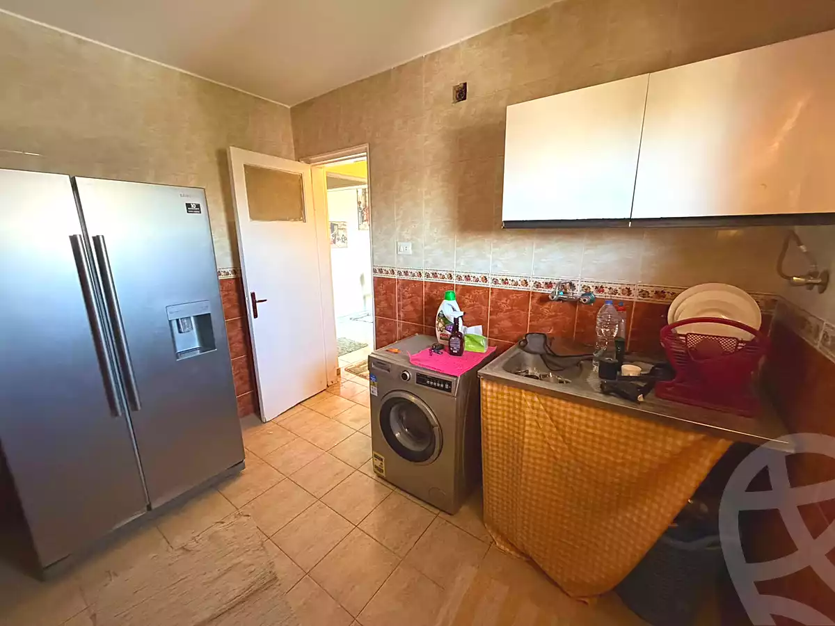 https://aqarmap.com.eg/ar/listing/7237839-for-rent-cairo-6th-of-october-el-hay-el-motamyz-el-motamayez-neighborhood-abd-el-moneim-riad-st