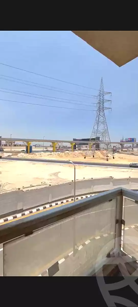 https://aqarmap.com.eg/en/listing/7237855-for-rent-cairo-el-sheikh-zayed-city-compounds-el-khamayel