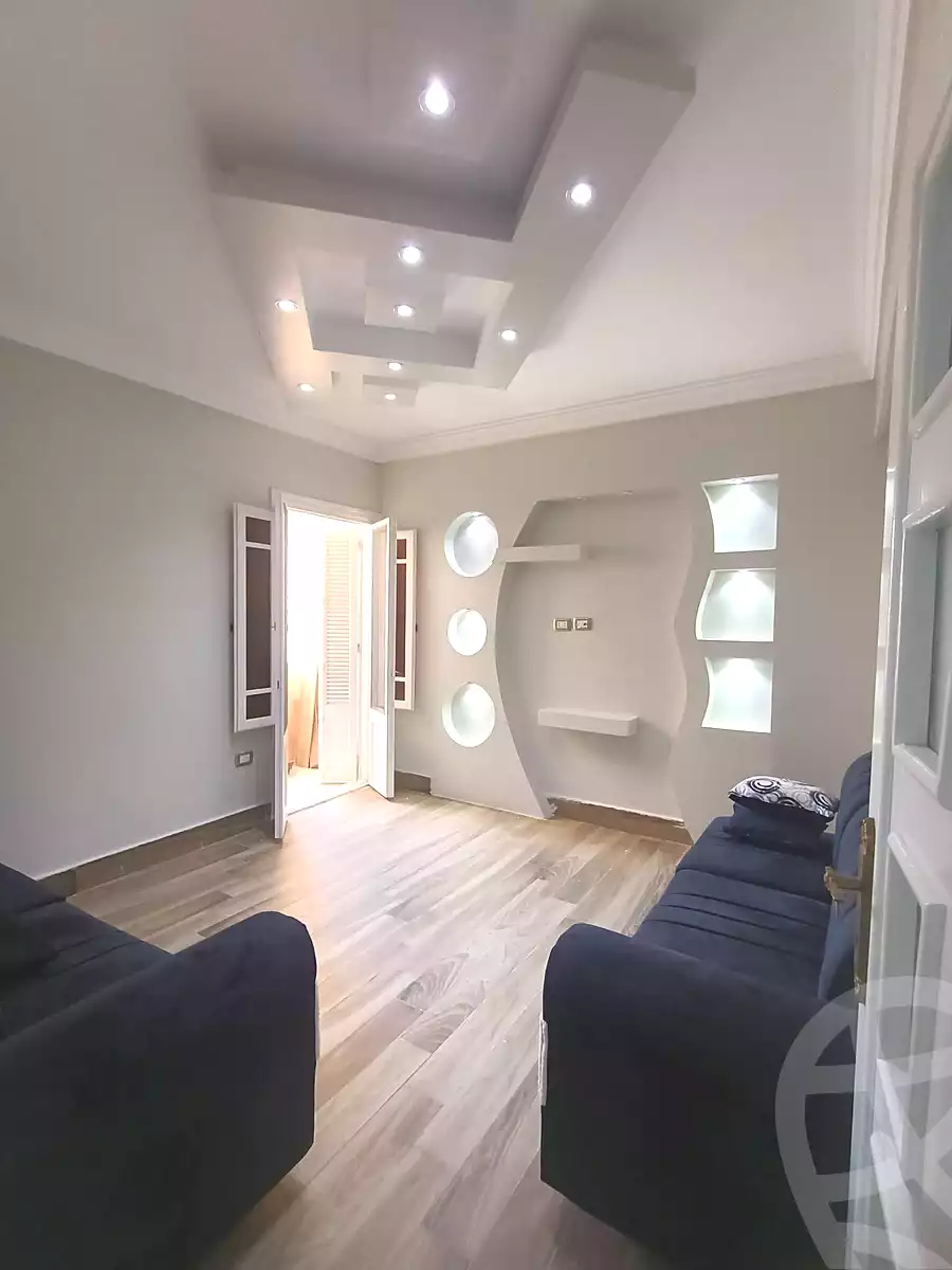 https://aqarmap.com.eg/ar/listing/7237947-for-rent-alexandria-al-agamy-el-hanouvel-kasr-al-quiri-st-1