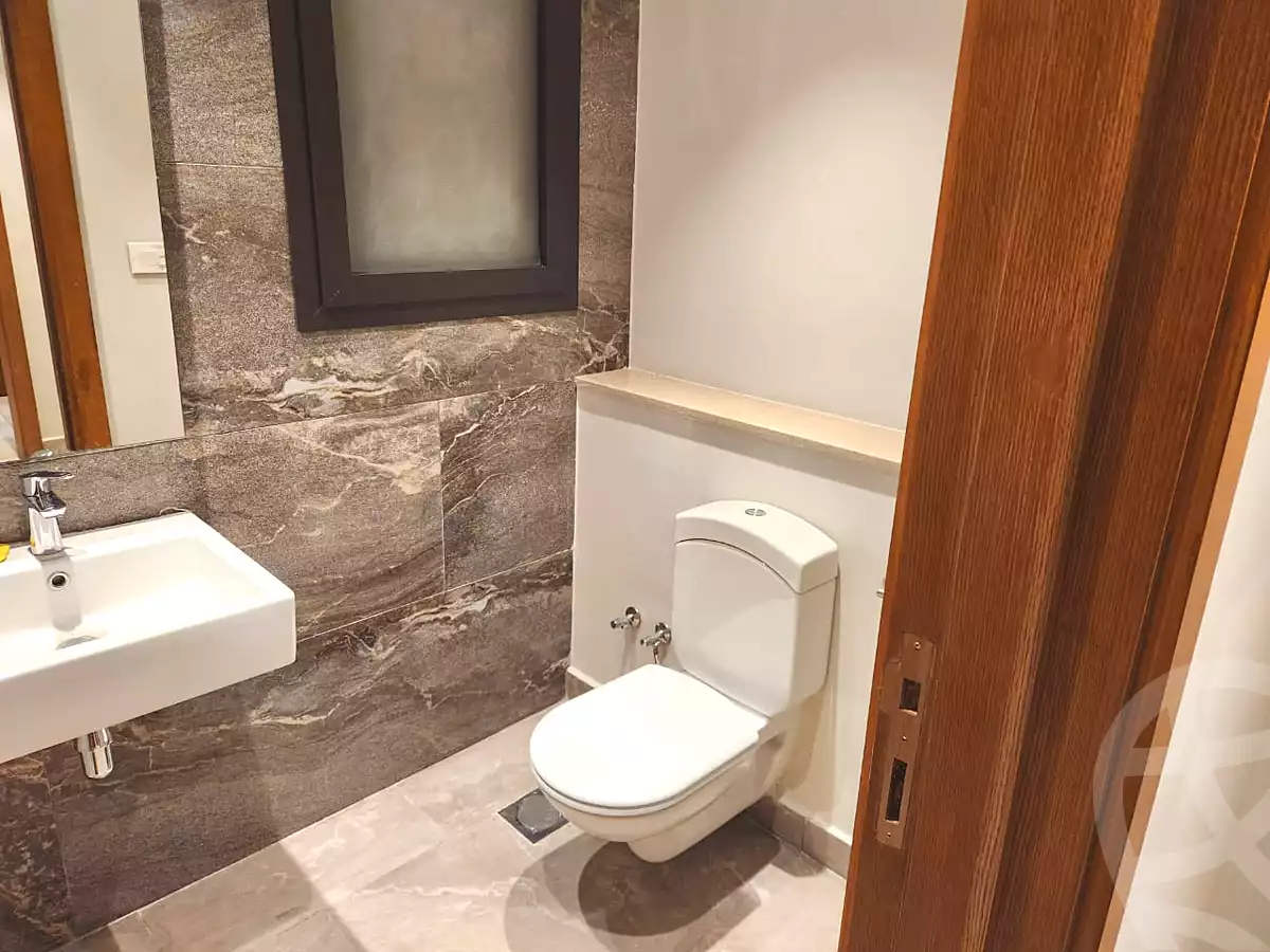 https://aqarmap.com.eg/en/listing/7237978-for-rent-cairo-el-sheikh-zayed-city-compounds-syks-wyst-swdyk