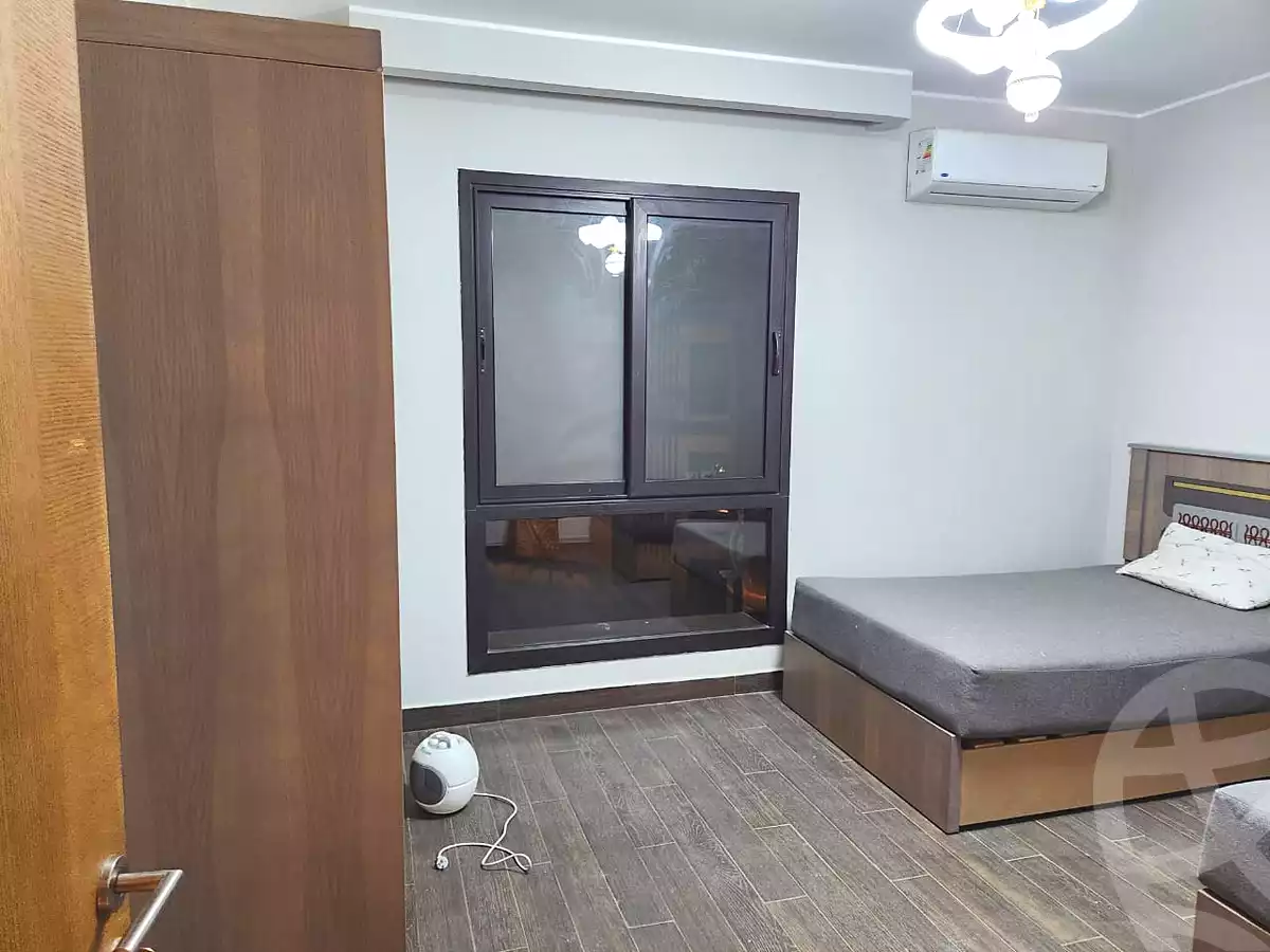 https://aqarmap.com.eg/en/listing/7237978-for-rent-cairo-el-sheikh-zayed-city-compounds-syks-wyst-swdyk
