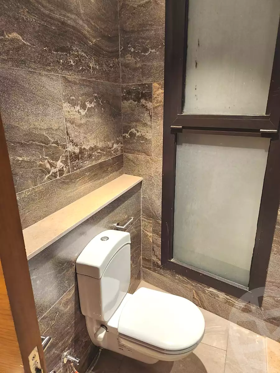 https://aqarmap.com.eg/en/listing/7237978-for-rent-cairo-el-sheikh-zayed-city-compounds-syks-wyst-swdyk