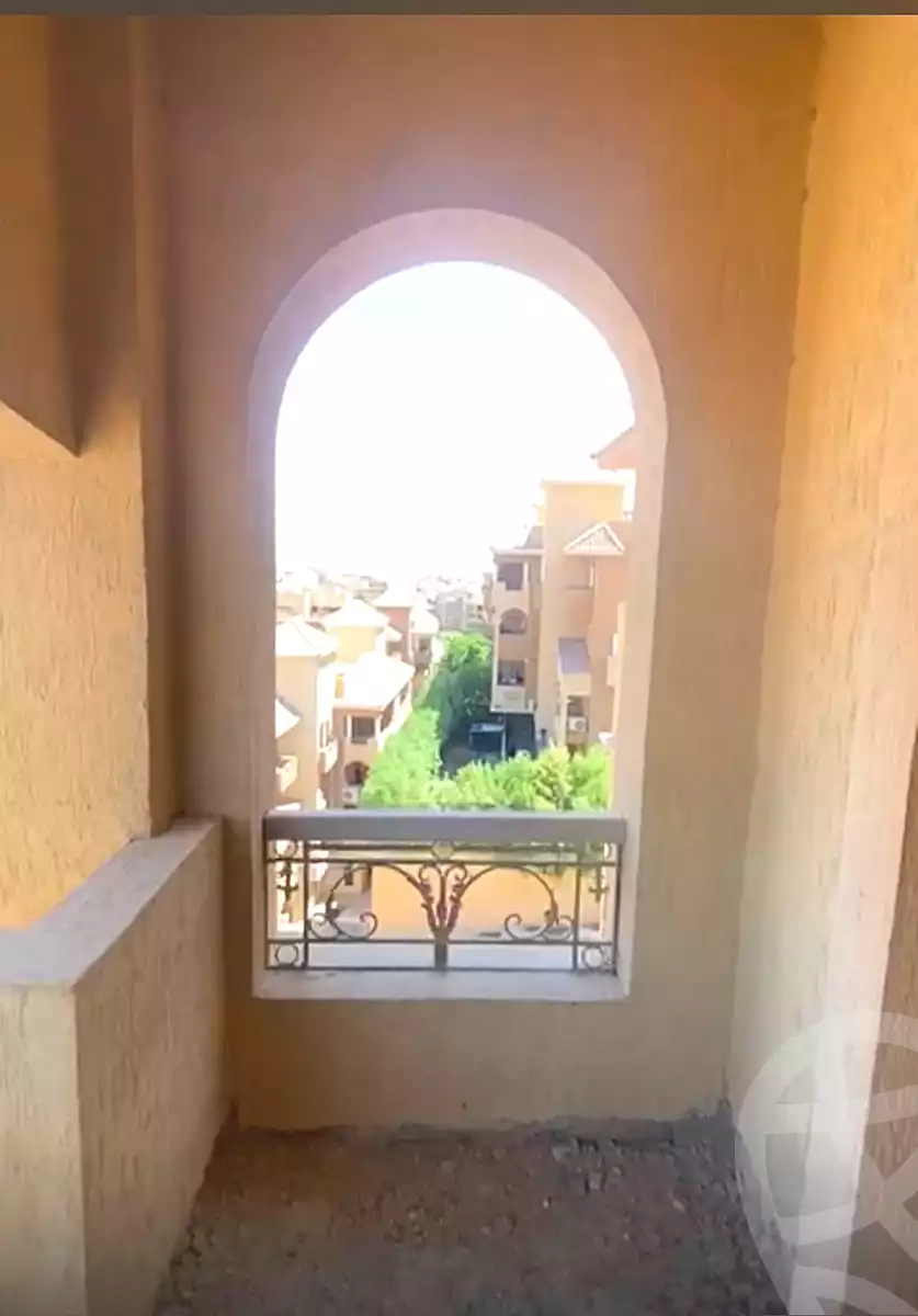 https://aqarmap.com.eg/en/listing/7238121-for-sale-cairo-el-sheikh-zayed-city-compounds-el-khamayel
