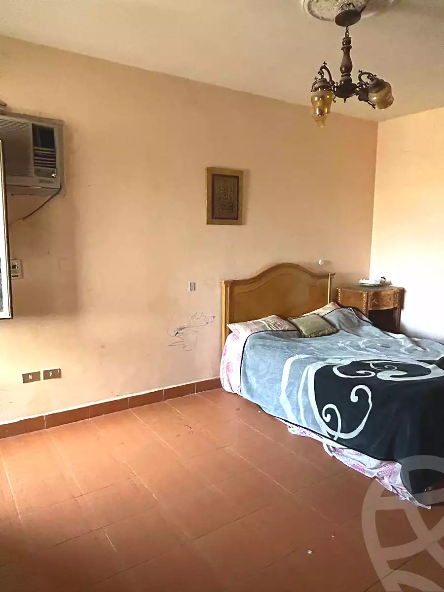 https://aqarmap.com.eg/ar/listing/7238130-for-sale-cairo-el-sheikh-zayed-city-compounds-hadayek-el-mohandiseen