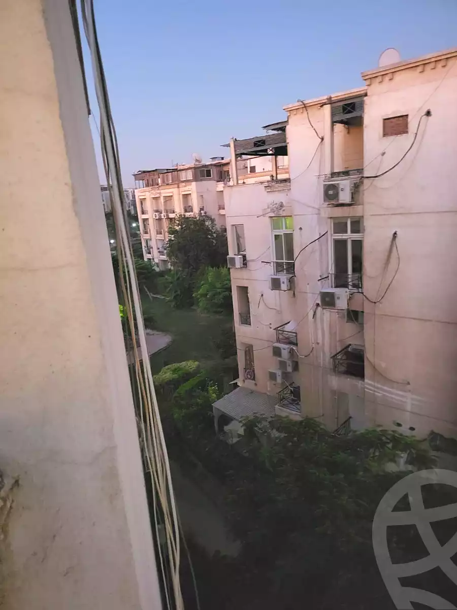 https://aqarmap.com.eg/ar/listing/7238130-for-sale-cairo-el-sheikh-zayed-city-compounds-hadayek-el-mohandiseen