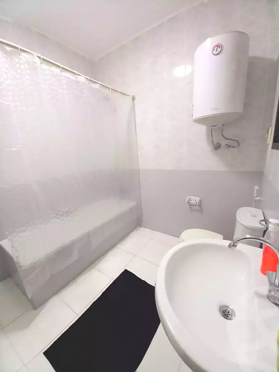 https://aqarmap.com.eg/ar/listing/7238285-for-rent-cairo-6th-of-october-el-hay-el-motamyz-first-touristic-village-el-shaheed-mohammed-abdul-latif-alshimi-st