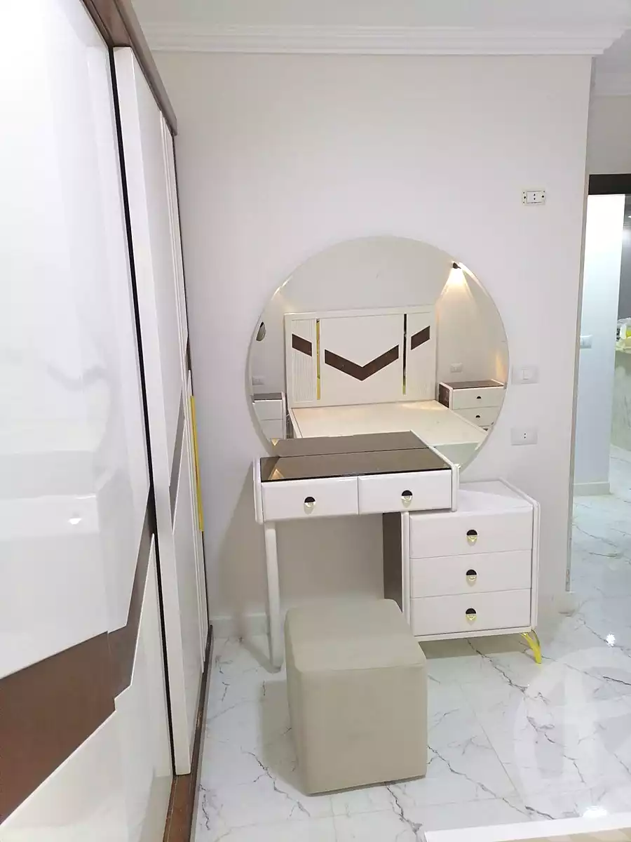 https://aqarmap.com.eg/ar/listing/7238400-for-rent-cairo-6th-of-october-hadaeq-october-compounds-comex-garden