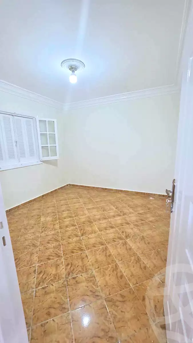 https://aqarmap.com.eg/en/listing/7238430-for-sale-alexandria-el-asafra-l-sfr-bhry