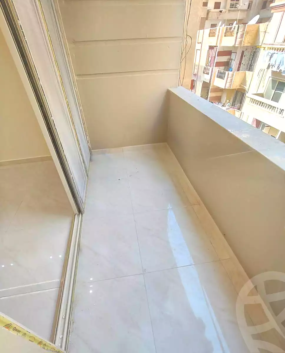 https://aqarmap.com.eg/ar/listing/7238402-for-sale-alexandria-sydy-bshr