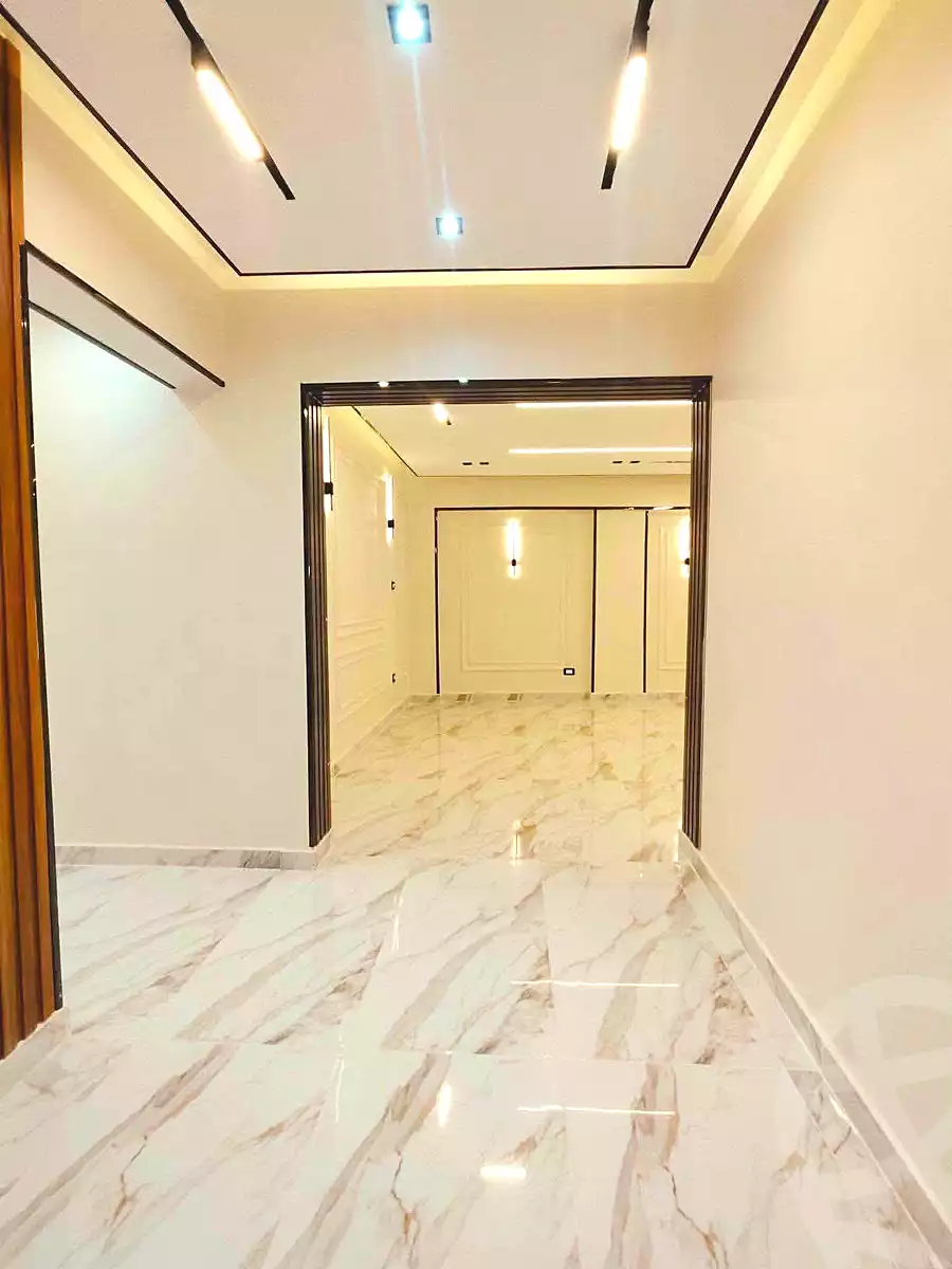https://aqarmap.com.eg/ar/listing/7238429-for-sale-alexandria-al-agamy-lbytsh-el-zohour-st