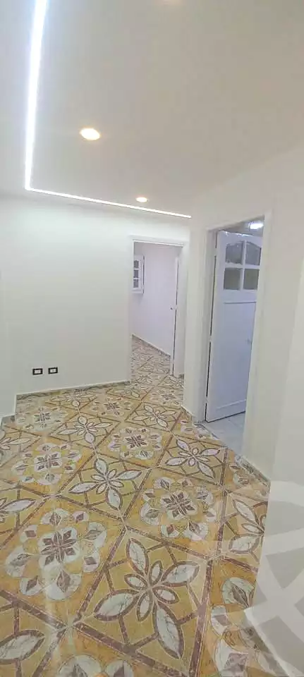https://aqarmap.com.eg/ar/listing/7238454-for-sale-alexandria-el-asafra-shr-45