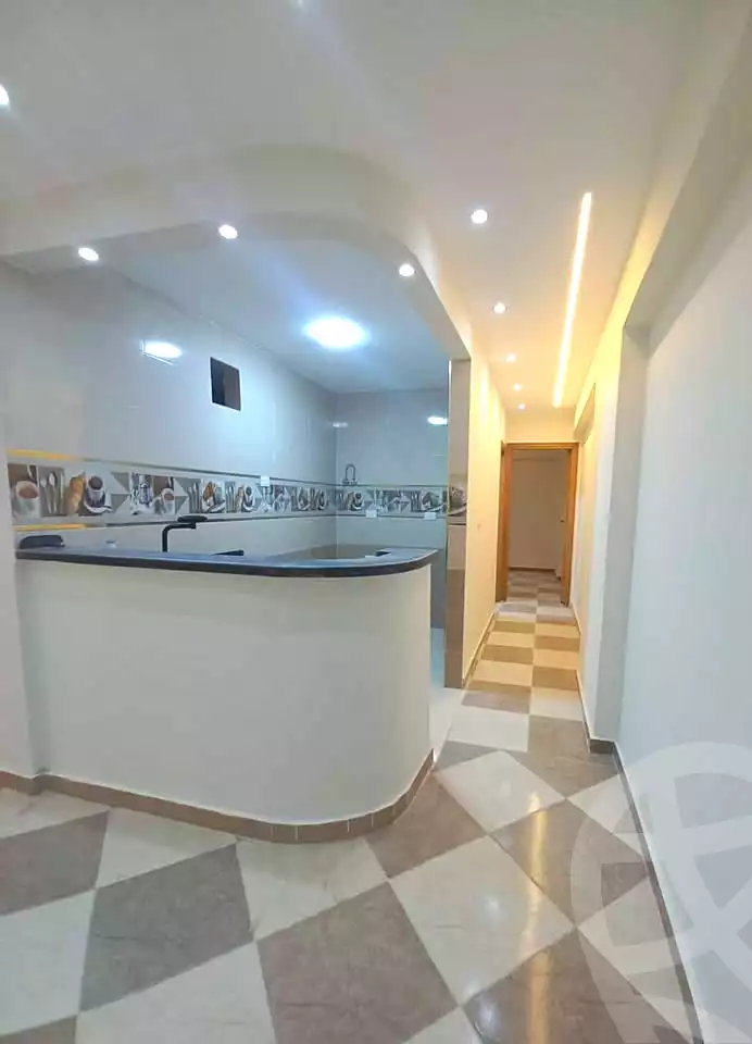 https://aqarmap.com.eg/ar/listing/7238546-for-sale-alexandria-sydy-bshr-sydy-bshr-bhry
