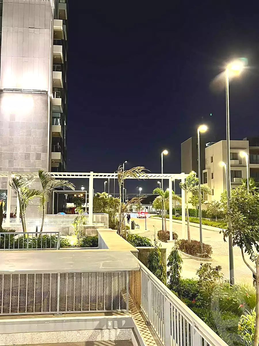 https://aqarmap.com.eg/en/listing/7238541-for-rent-cairo-el-sheikh-zayed-city-compounds-beverly-hills