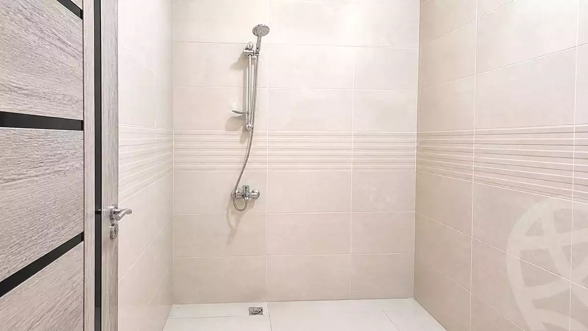 https://aqarmap.com.eg/ar/listing/7238561-for-sale-red-sea-mntq-lntr