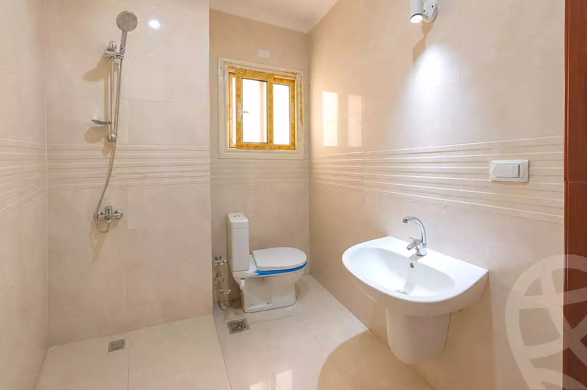 https://aqarmap.com.eg/ar/listing/7238561-for-sale-red-sea-mntq-lntr