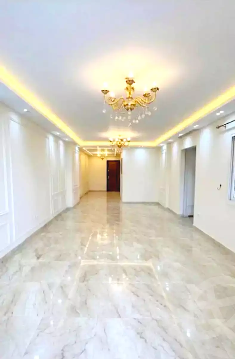 https://aqarmap.com.eg/ar/listing/7238672-for-sale-alexandria-lsywf-city-light-mall