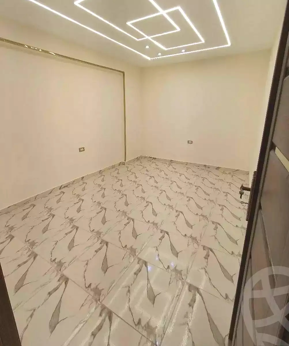 https://aqarmap.com.eg/en/listing/7238846-for-sale-alexandria-lsywf-el-falki