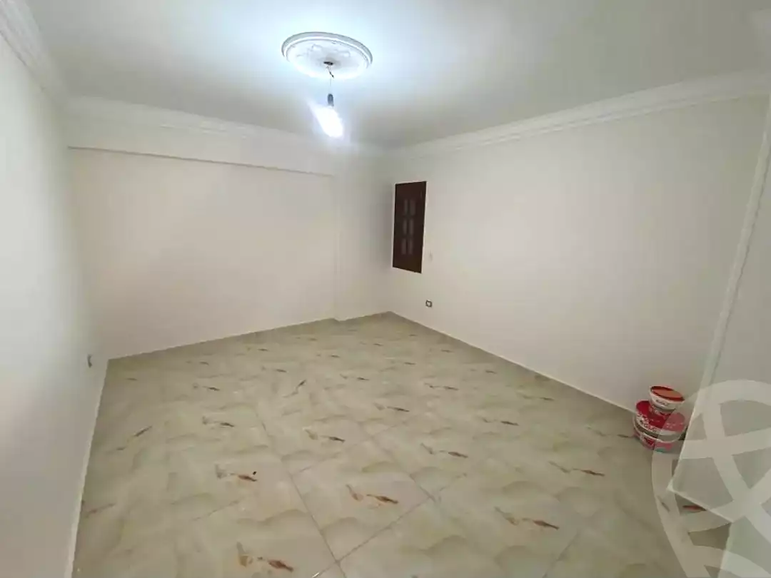 https://aqarmap.com.eg/en/listing/7238967-for-sale-alexandria-camp-cesar