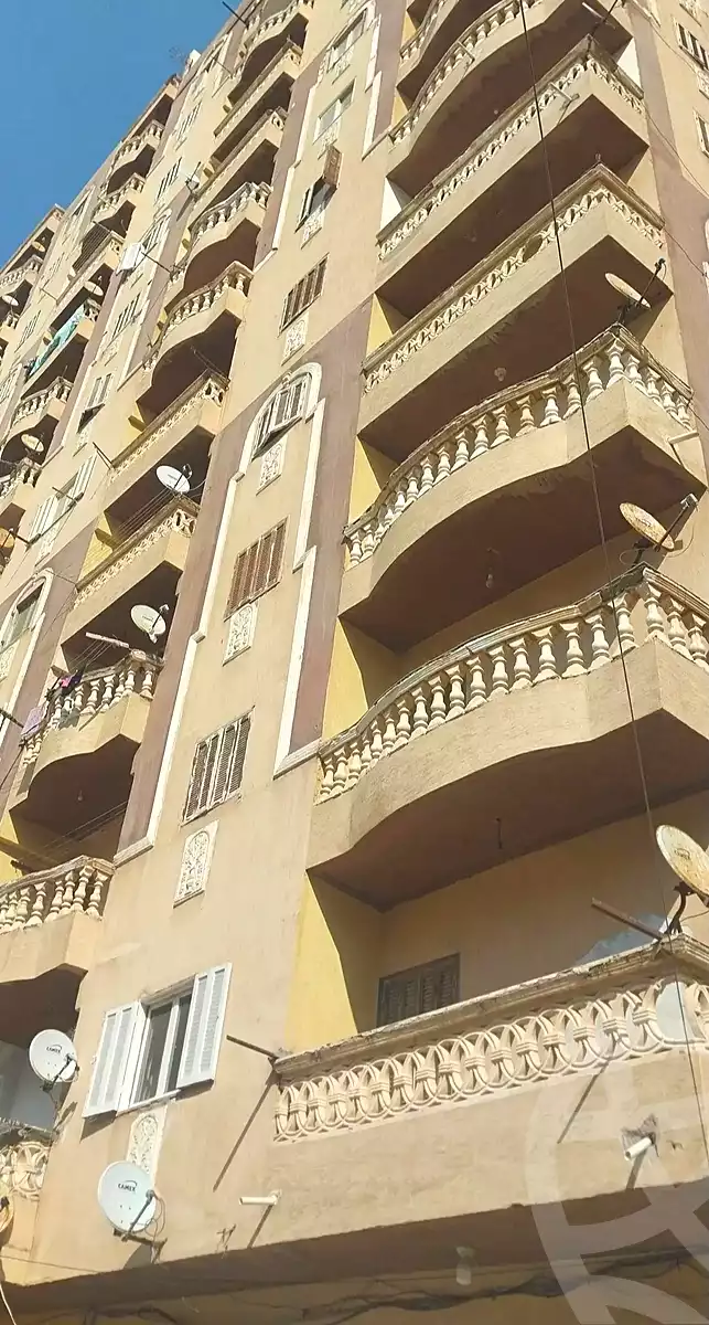 https://aqarmap.com.eg/ar/listing/7239026-for-sale-alexandria-al-agamy-el-hanouvel-el-zahraa-city-st