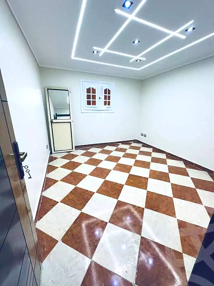 https://aqarmap.com.eg/en/listing/7239560-for-sale-alexandria-lsywf-el-falki