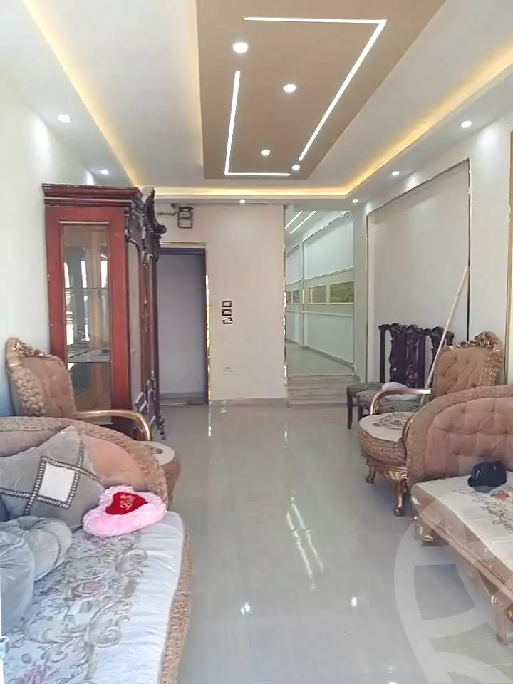 https://aqarmap.com.eg/ar/listing/7240185-for-sale-alexandria-el-asafra-l-sfr-bhry