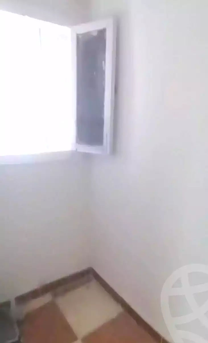 https://aqarmap.com.eg/en/listing/7240342-for-sale-alexandria-sydy-bshr-sydy-bshr-bhry