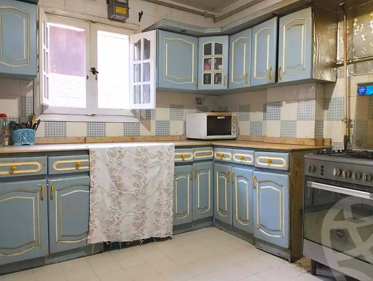 https://aqarmap.com.eg/ar/listing/7240508-for-sale-alexandria-al-agamy-el-hanouvel-el-kholafaa-el-rashdeen-st