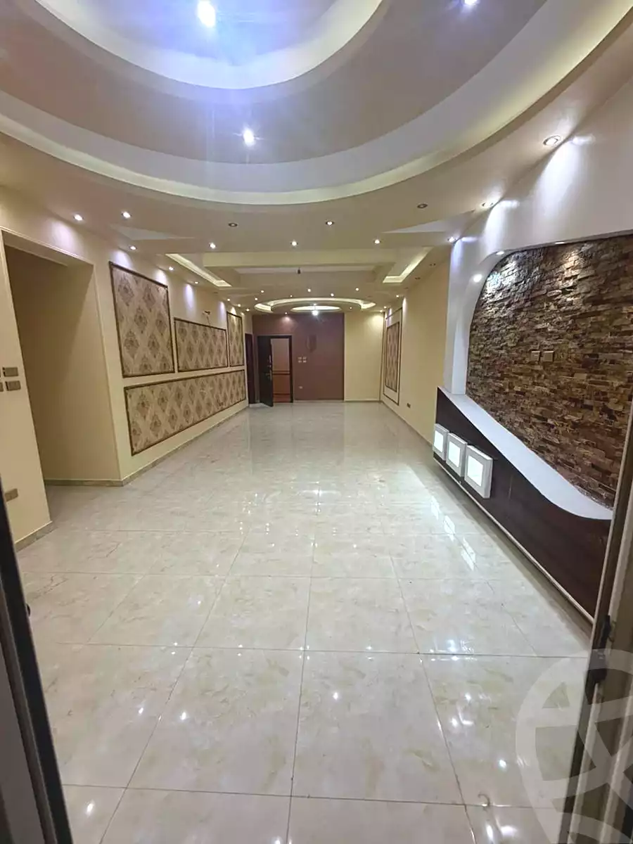 https://aqarmap.com.eg/ar/listing/7240546-for-rent-cairo-new-cairo-el-lotus-lotus-south