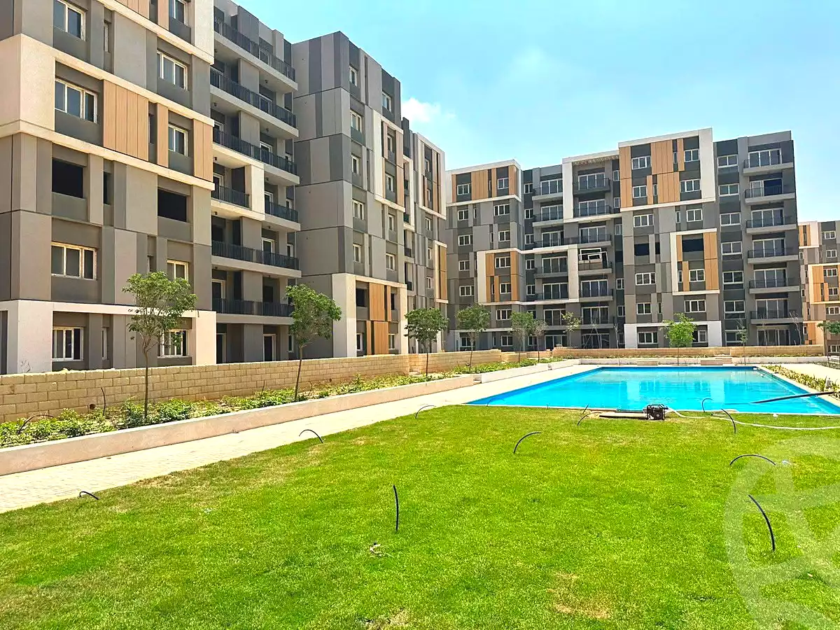 https://aqarmap.com.eg/ar/listing/7240597-for-sale-cairo-new-cairo-lmstqbl-syty-compounds-park-226-haptown-hassan-allam