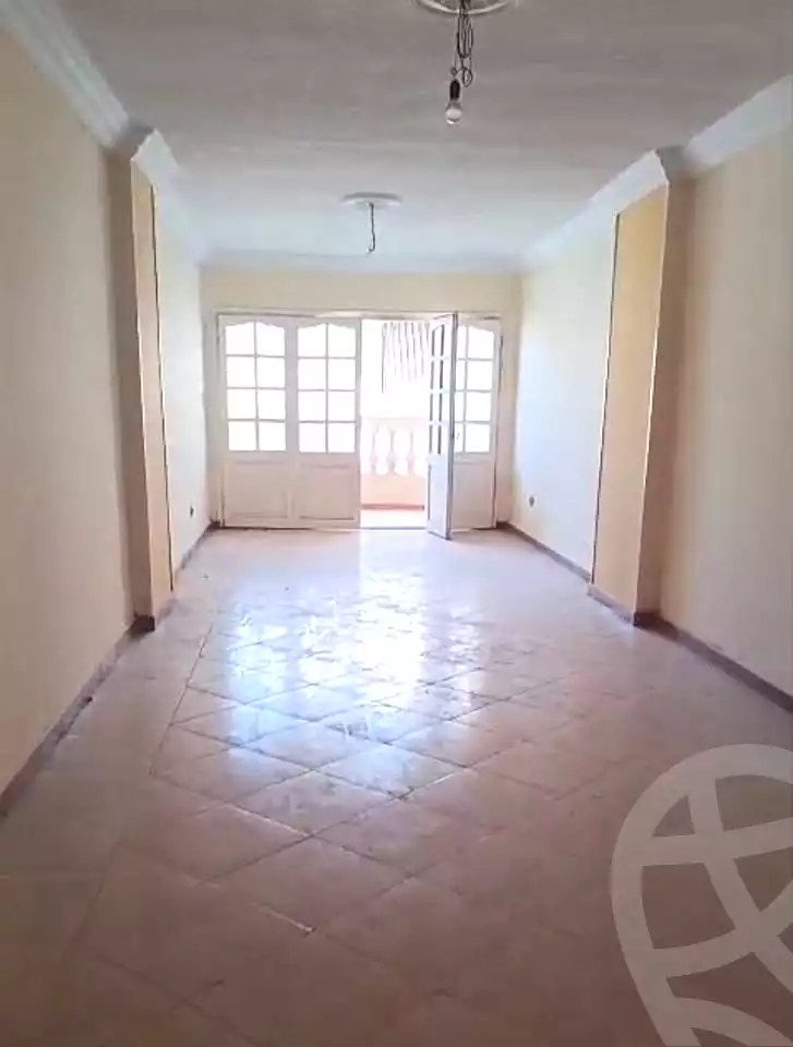 https://aqarmap.com.eg/ar/listing/7240643-for-sale-alexandria-el-asafra-l-sfr-qbly-street-30