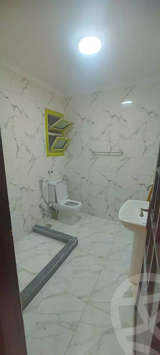 https://aqarmap.com.eg/en/listing/7240876-for-sale-alexandria-sydy-bshr-sydy-bshr-qbly-hassan-refaat-st