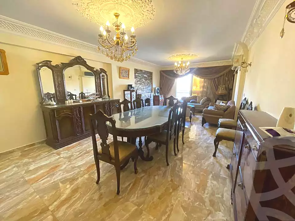 https://aqarmap.com.eg/en/listing/7240887-for-sale-alexandria-camp-cesar
