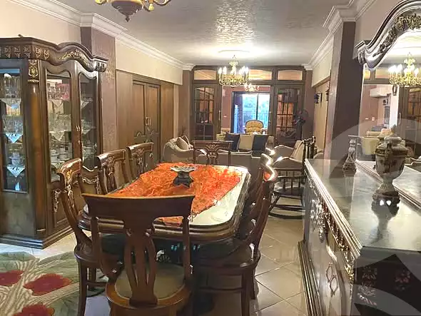 https://aqarmap.com.eg/en/listing/7241205-for-sale-cairo-helwan-helwan-el-sharkeya-heidar-st