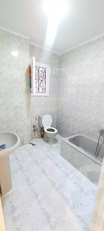 https://aqarmap.com.eg/ar/listing/7241253-for-sale-alexandria-al-agamy-shataa-el-nakheel