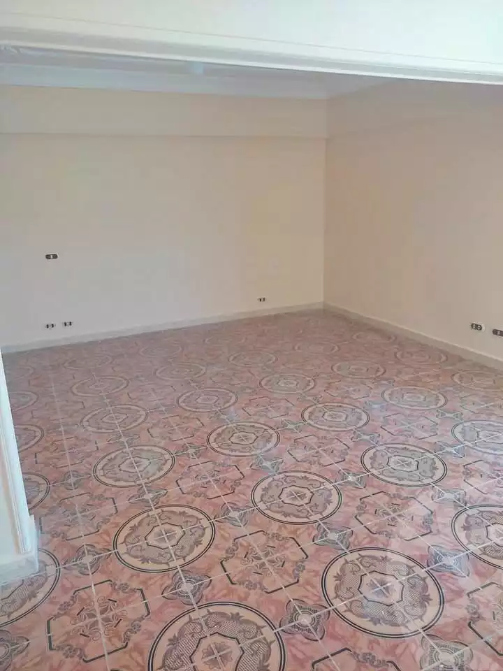 https://aqarmap.com.eg/ar/listing/7241762-for-sale-alexandria-sidi-gaber