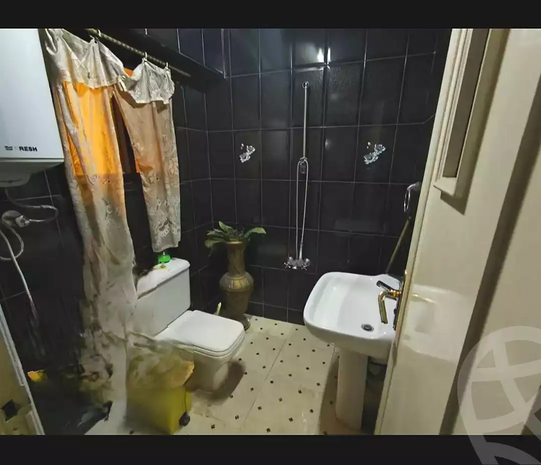 https://aqarmap.com.eg/en/listing/7241758-for-sale-alexandria-miami-shr-jml-bd-lnsr