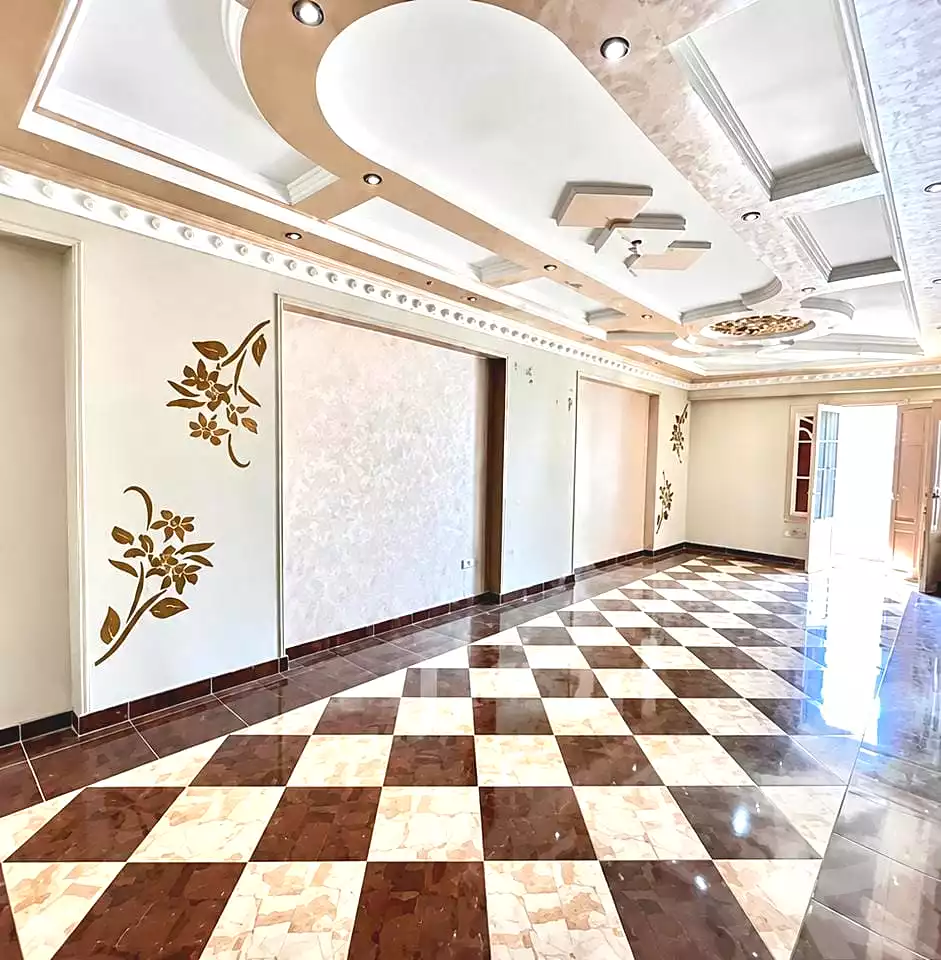 https://aqarmap.com.eg/en/listing/7241868-for-sale-alexandria-miami-mohammed-galal-hammad-st