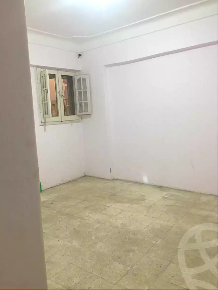 https://aqarmap.com.eg/en/listing/7241914-for-rent-alexandria-al-agamy-lbytsh-ain-shams-st