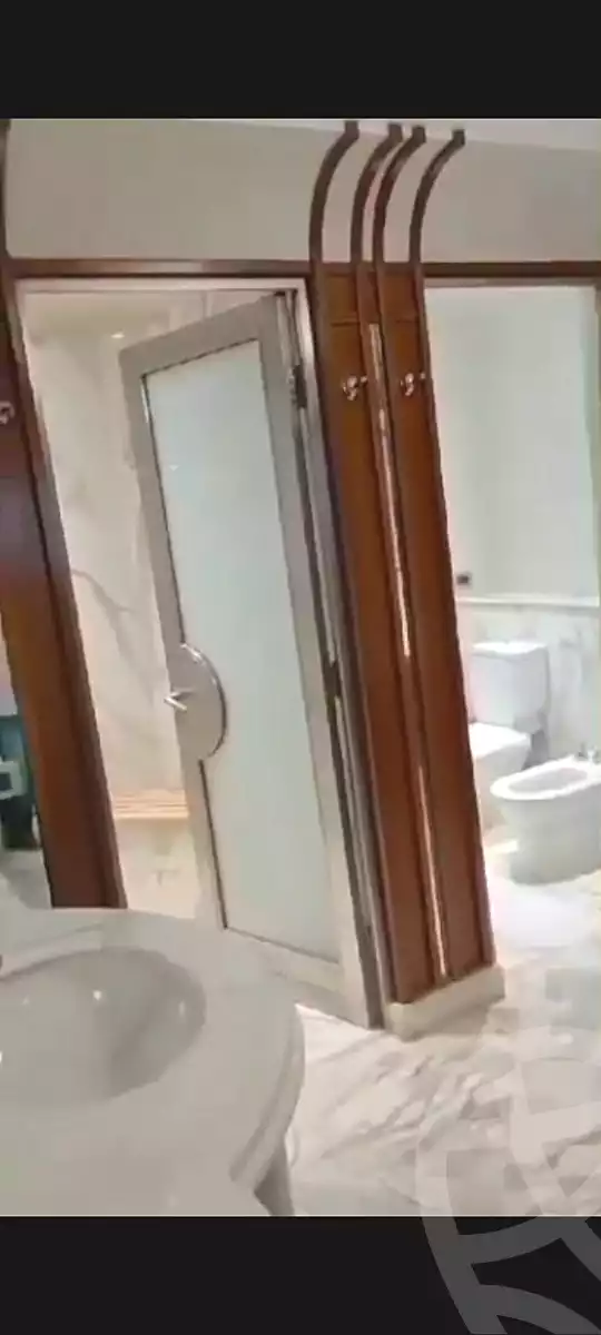 https://aqarmap.com.eg/ar/listing/7241930-for-rent-cairo-downtown-kasr-el-neel-nile-corniche-st