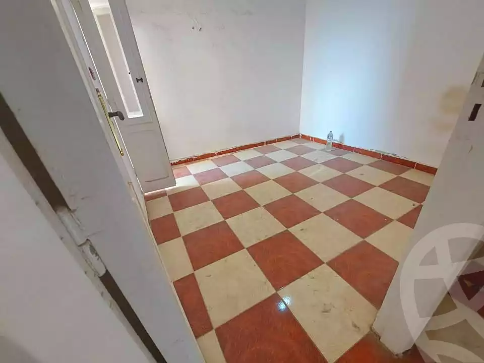 https://aqarmap.com.eg/ar/listing/7242231-for-sale-alexandria-al-agamy-shataa-el-nakheel