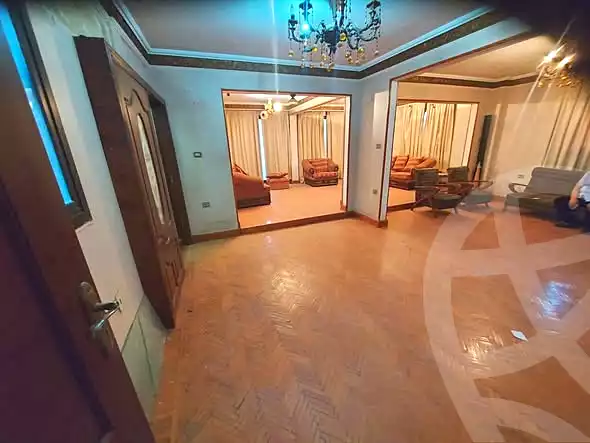 https://aqarmap.com.eg/en/listing/7242427-for-sale-cairo-helwan-helwan-el-sharkeya-borhan-st