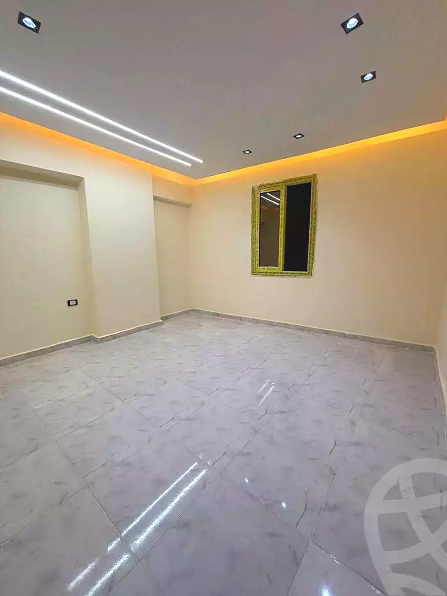 https://aqarmap.com.eg/ar/listing/7242572-for-sale-alexandria-al-agamy-lbytsh-bianchiii