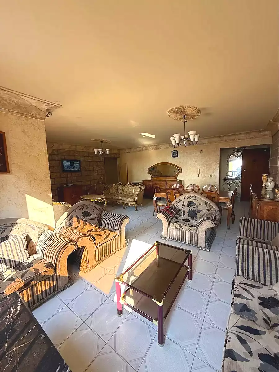 https://aqarmap.com.eg/ar/listing/7242571-for-sale-alexandria-el-asafra-l-sfr-bhry-el-geish-rd