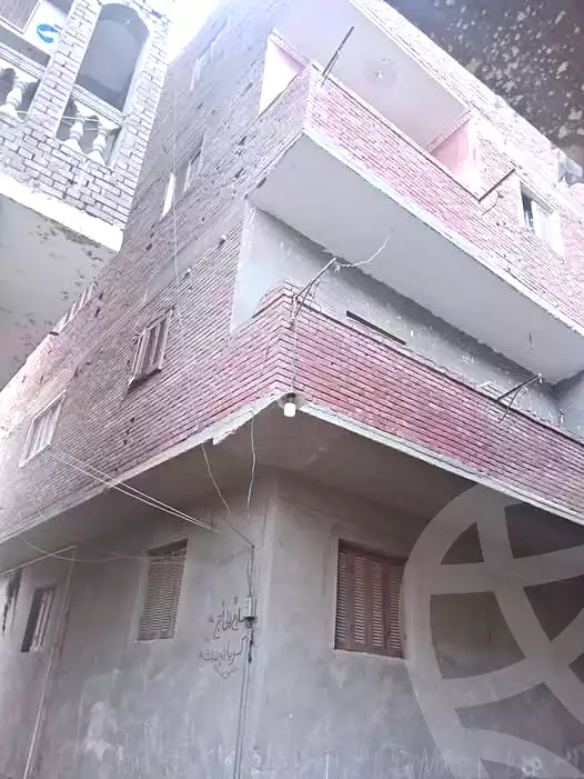 https://aqarmap.com.eg/ar/listing/7242531-for-sale-cairo-helwan-kwrnysh-hlwn