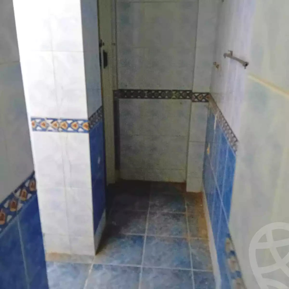 https://aqarmap.com.eg/ar/listing/7242844-for-rent-cairo-shoubra-jzyr-bdrn